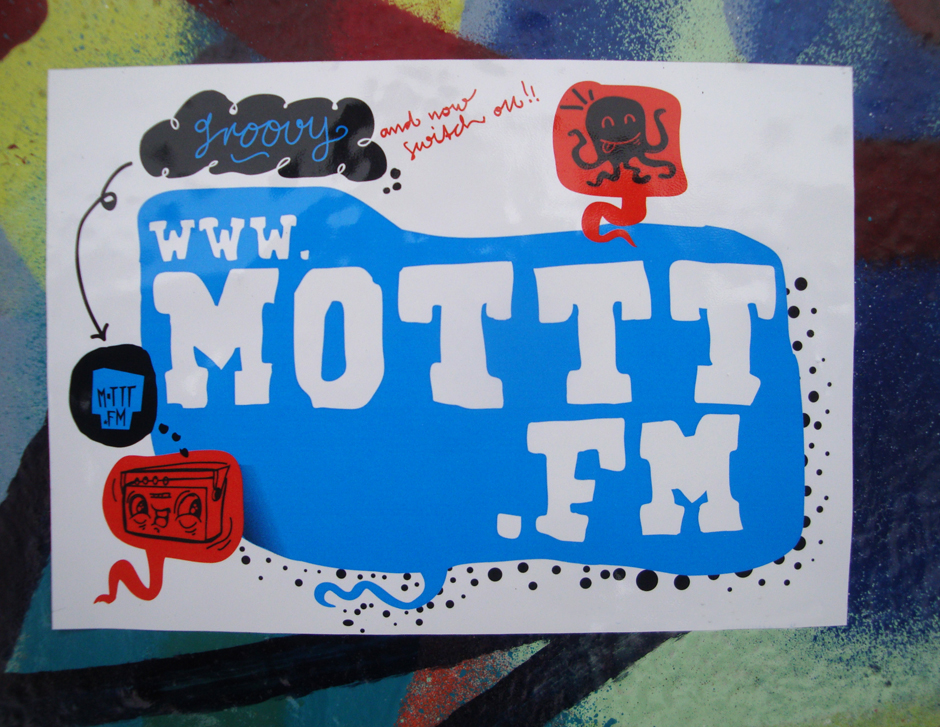 mottt plakat